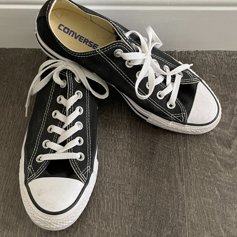 Converse Low Cut Sneakers